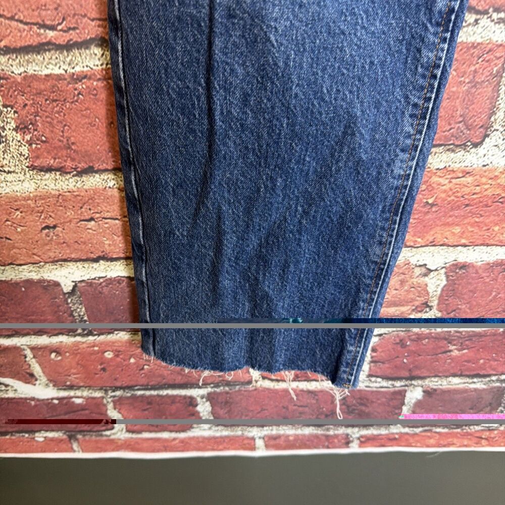Zara Womens Mid-Rise Straight Jeans Raw Hem Size 6 Blue - Picture 3 of 5